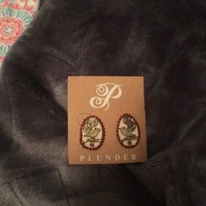 Taya earrings